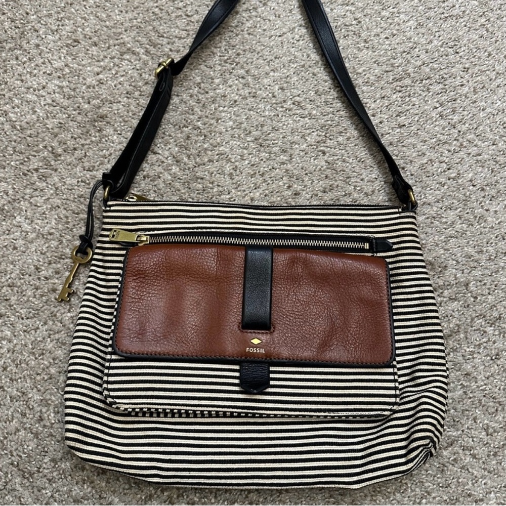 3 for $30 Fossil Black & White Striped Crossbody with Brown Leather Pocket